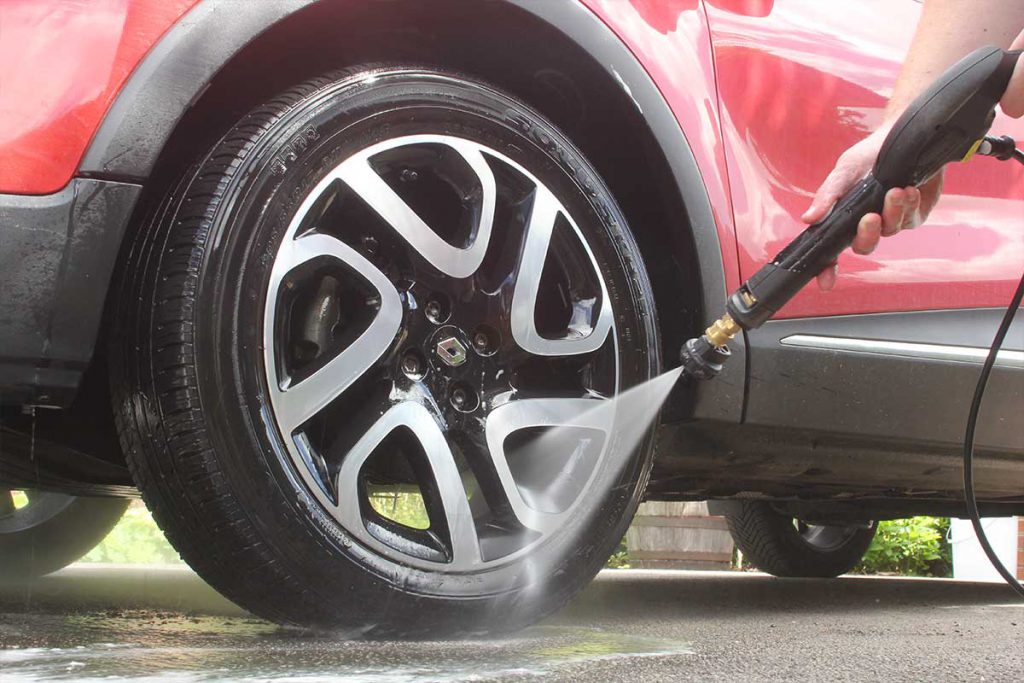 renault-captur-wheel-clean-step-4-1024×683